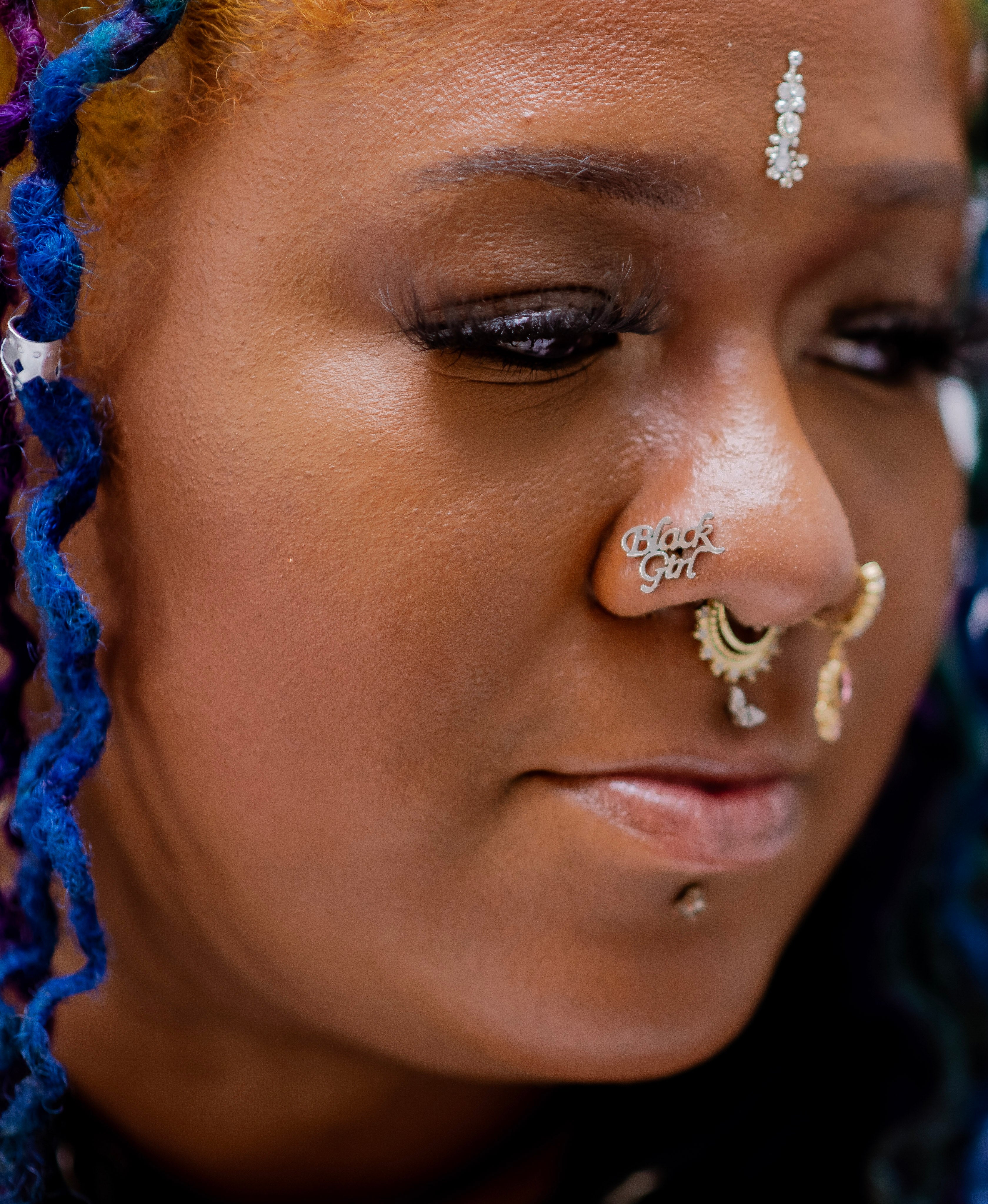BLACK GIRL NOSE STUD