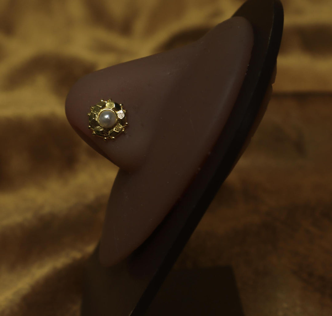 Classic Elegance Luxe Pearl Nose Stud