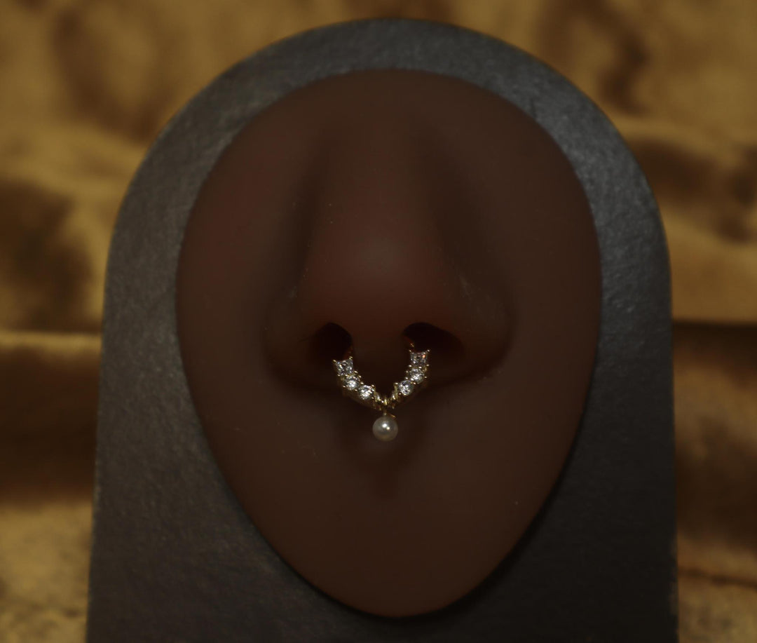 Pearl Dangle Chic Septum Nose Stud