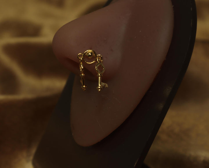 Vintage Two Key Middle Circle Nose Ring