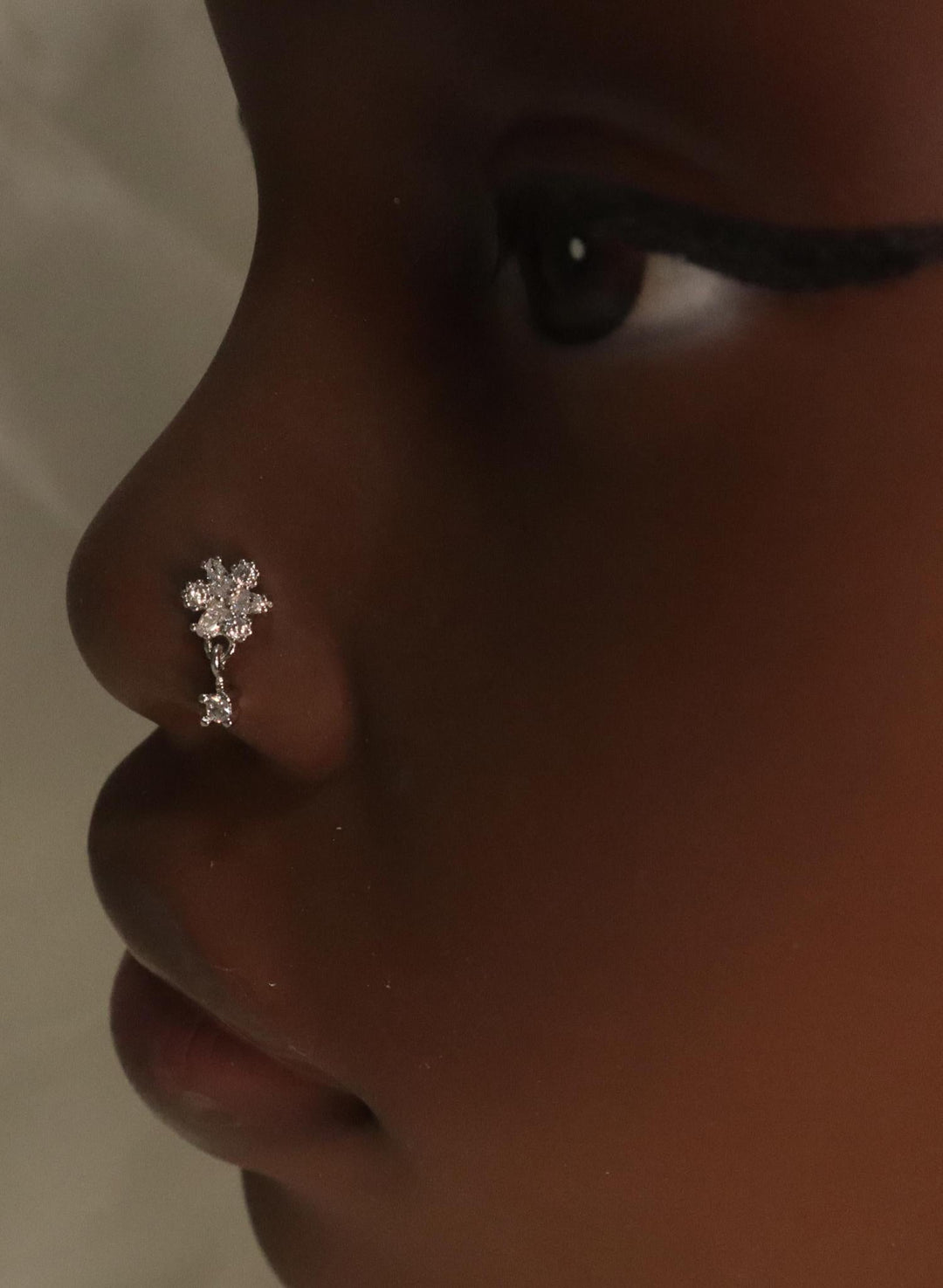 Dangle Flower Gem Nose Stud Piercing - YoniDa'Punani