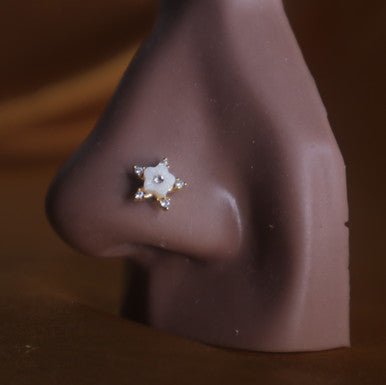 five gem flower nose stud L bend untwist - YoniDa'PunaniNose Stud