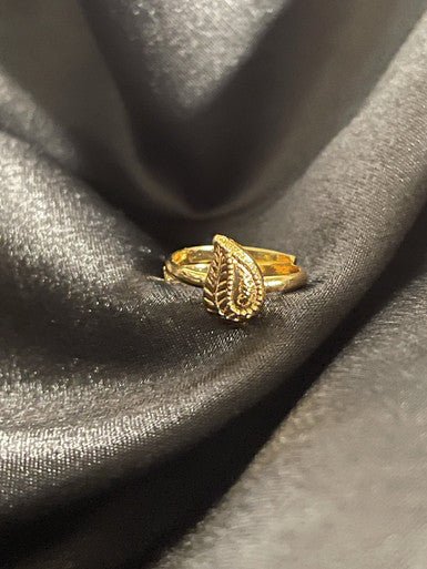 Serena Toe Ring Fashionable Jewelry - YoniDa&