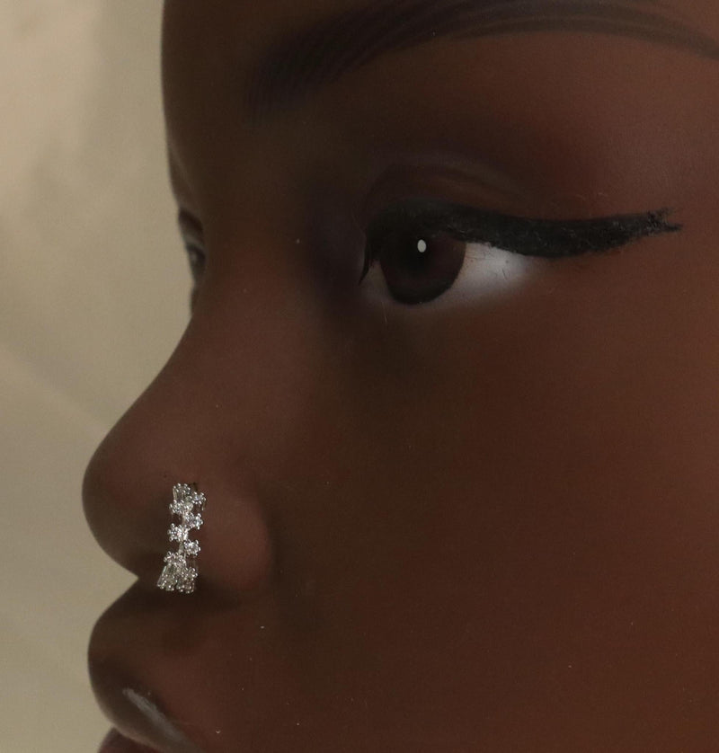Tiny Gem Silver Nose Hoop Piercing - YoniDa&